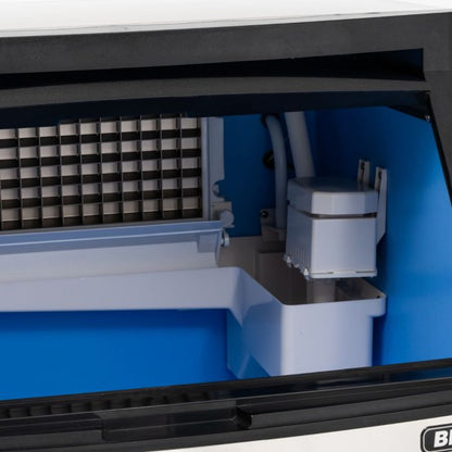 BLIZZARD 90kg Integral Ice Maker