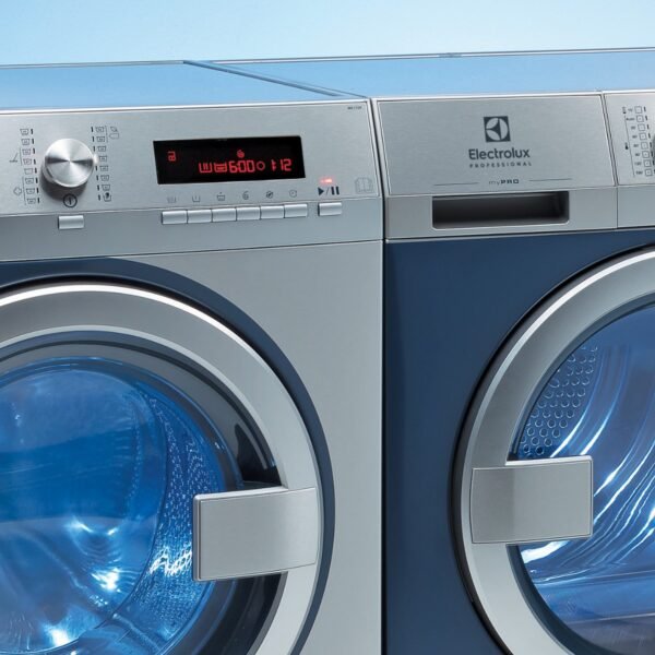 Electrolux Professional WE170V myPRO Smart Washer with Gravity Drain, 8kg - view 3