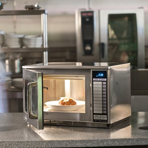 Sharp R24AT Heavy Duty Commercial Microwave Oven, 1900W - view 4