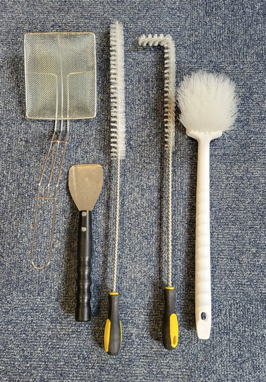 Fryer 5 piece brush cleaning set