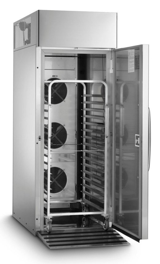 Chefs Range BCC/4008 - Integral Roll In Blastchiller/Freezer - 20 x 2/1gn or 800 x 600mm trays
