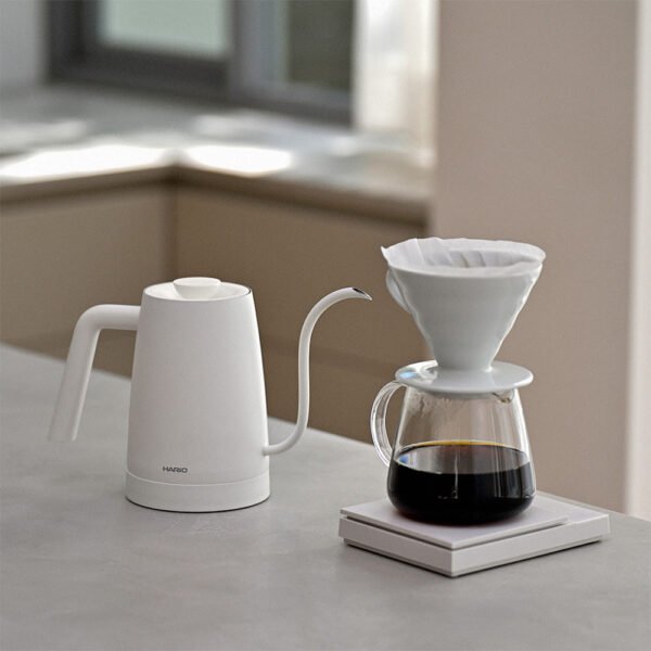 Hario Lyra Electric Coffee Drip Kettle (800ml) - White - view 2