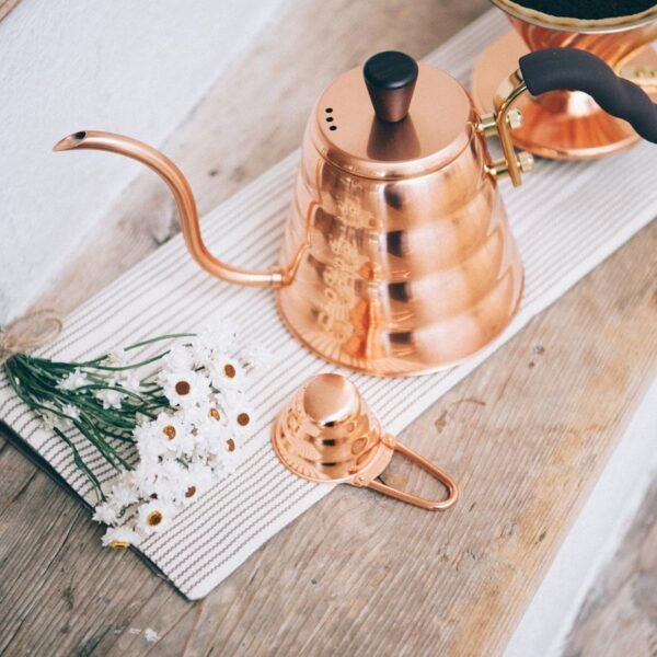 Hario V60 Buono Copper Drip Kettle - view 3