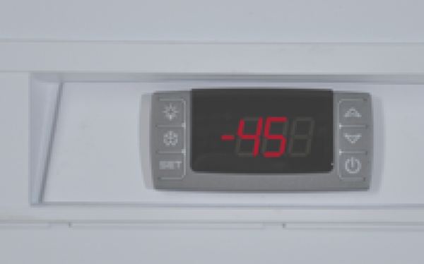 Vestfrost VT406 Low Temperature (-25°C to -45°C) Chest Freezer, 383 Litres - view 3