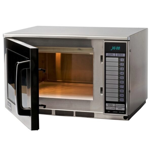 Sharp R22AT Commercial Microwave Oven, 1500W