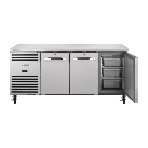 True 3 Door 1/1 GN Counter Fridge TCR1/3-CL-SS-DL-DR-DR - view 2