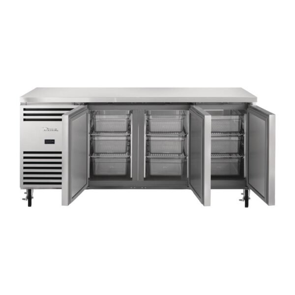 True 3 Door 1/1 GN Counter Freezer TCF1/3-CL-SS-DL-DR-DR - view 4