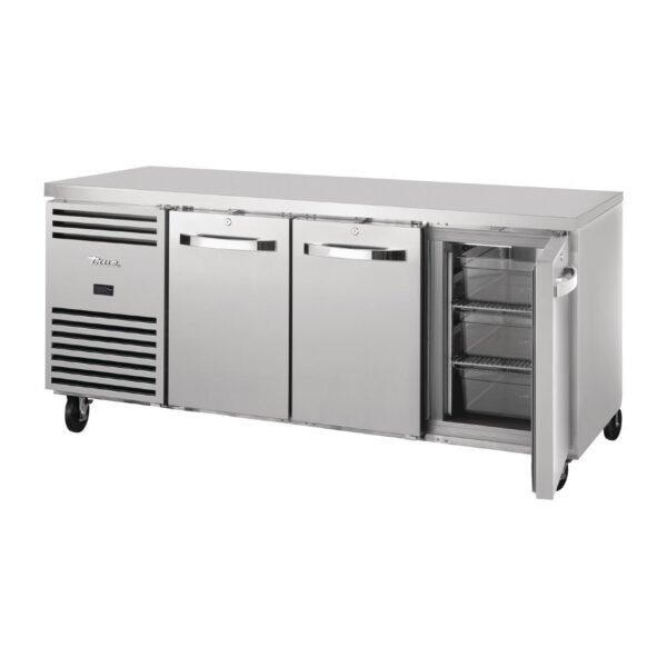 True 3 Door 1/1 GN Counter Freezer TCF1/3-CL-SS-DL-DR-DR - view 6