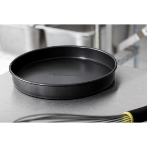 Masterclass Non-Stick Loose Base Round Sandwich Pan 230mm - view 5