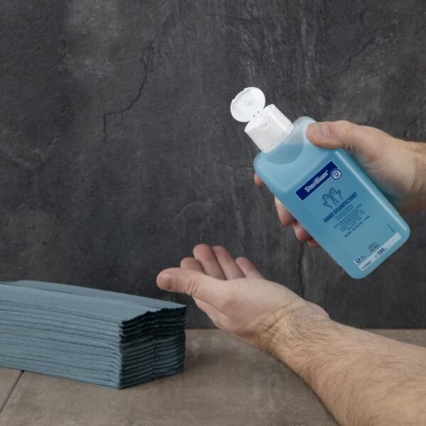 Jantex C Fold Paper Hand Towels Blue 1-ply 2880 sheets - view 4
