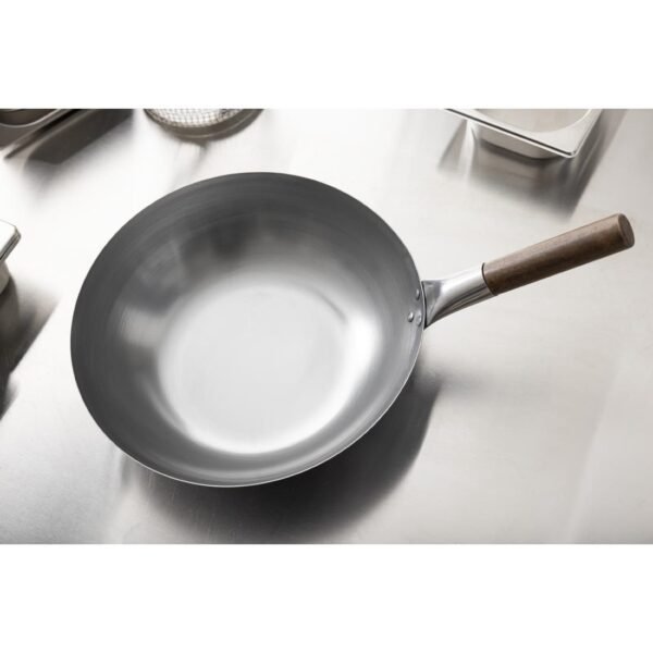 London Flat Base Wok 330mm - view 9
